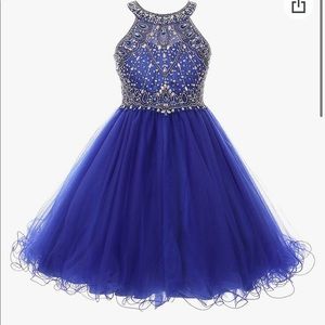 Beautiful sequin Royal blue dress. Girls size 6, only worn once.
